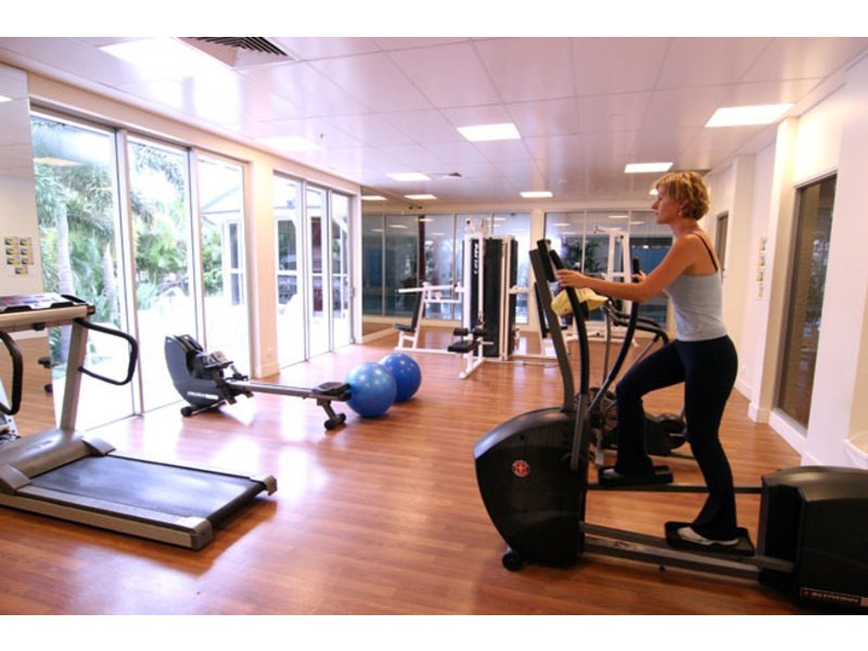 23 Ferny Avenue, Surfers Paradise QLD 4217