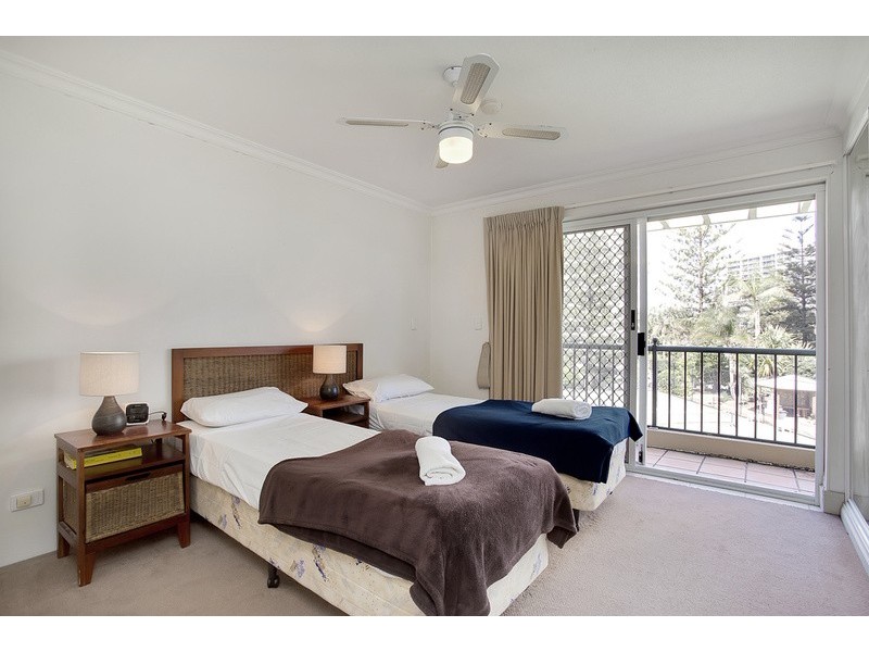 Villas De La Mer 17/4 – 6 Markwell Avenue, Surfers Paradise QLD 4217