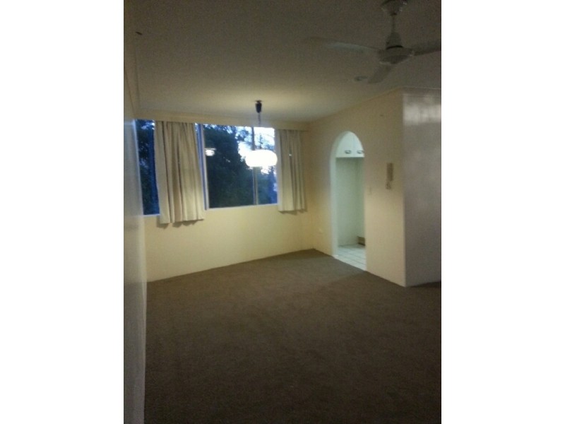 220 Surf Parade, Surfers Paradise QLD 4217
