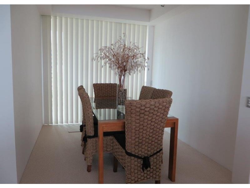 40 Riverview Parade, Surfers Paradise QLD 4217