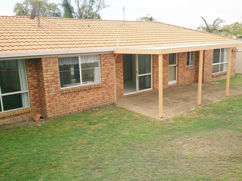 9 Henry Cotton Drive, Parkwood QLD 4214