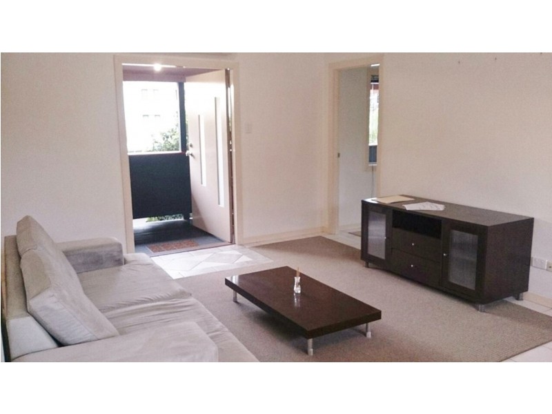 3/1958 Gold Coast Highway, Miami QLD 4220