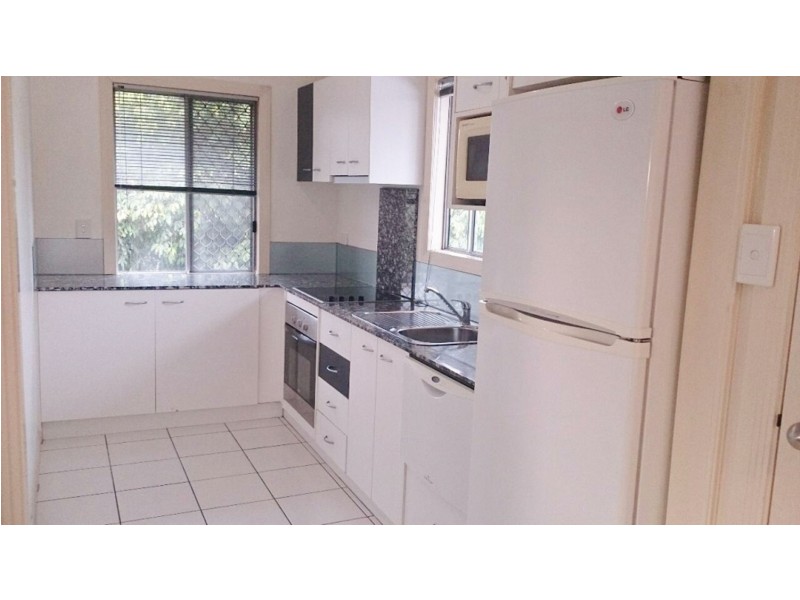 3/1958 Gold Coast Highway, Miami QLD 4220