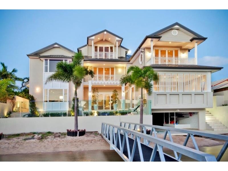 Paradise Waters QLD 4217