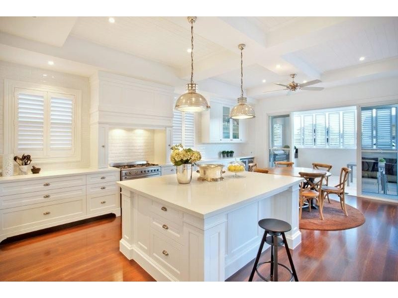 Paradise Waters QLD 4217