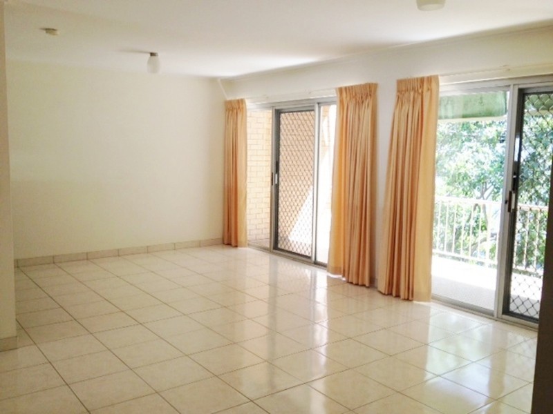 28 Marine Parade, Southport QLD 4215