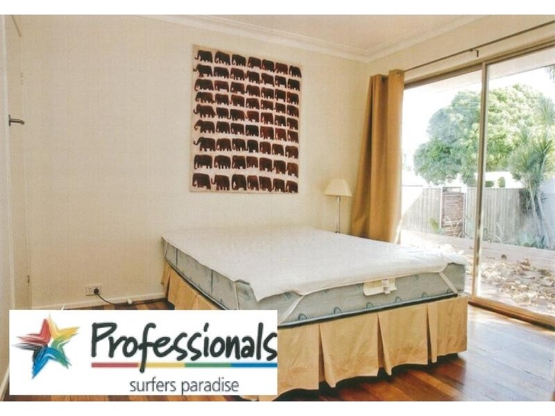 25 Sunrise Boulevard, Surfers Paradise QLD 4217