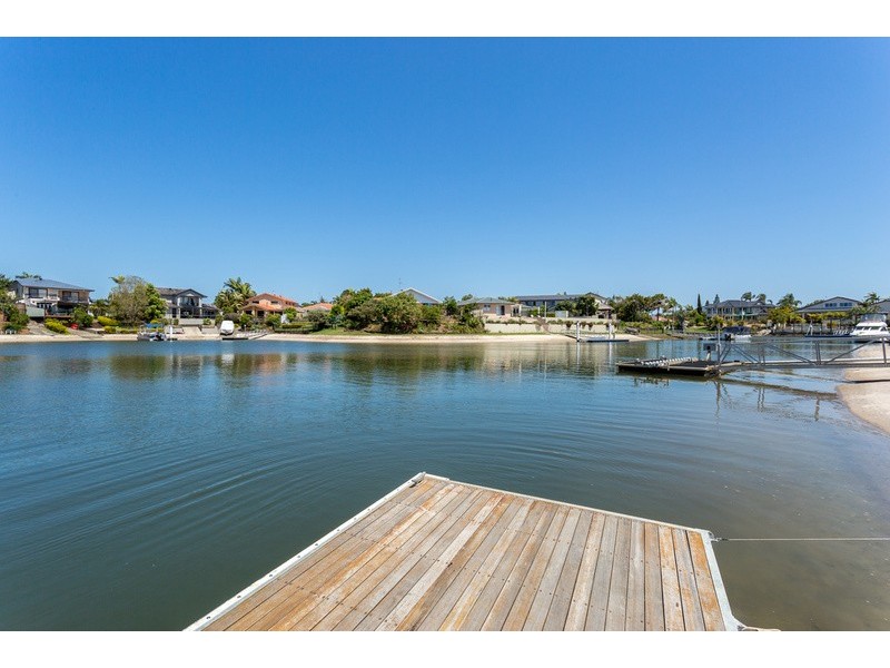 8 Kilkenny Court, Sorrento QLD 4217