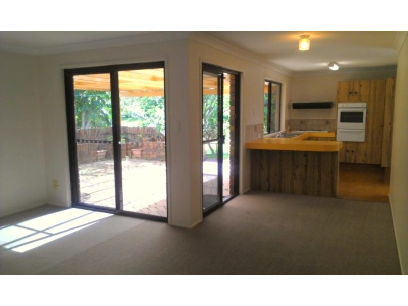 37 Marbella  Drive, Benowa Waters QLD 4217