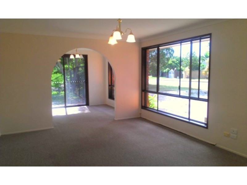 37 Marbella  Drive, Benowa Waters QLD 4217