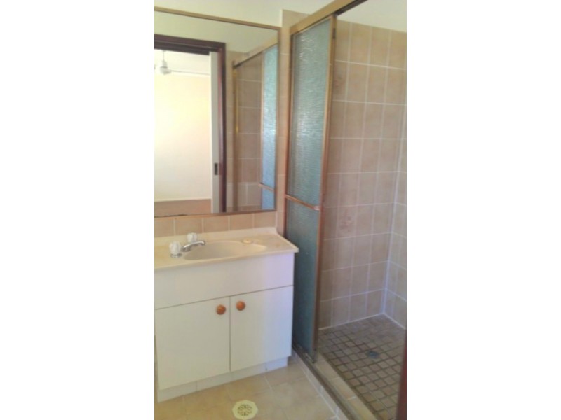 37 Marbella  Drive, Benowa Waters QLD 4217