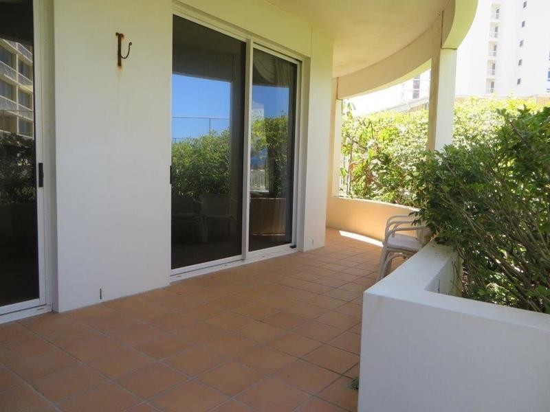 7-/11 Elkhorn  Avenue, Surfers Paradise QLD 4217