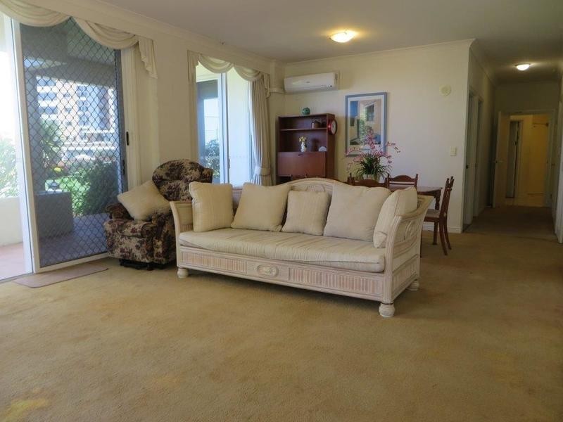 7-/11 Elkhorn  Avenue, Surfers Paradise QLD 4217