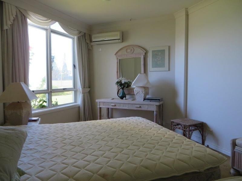 7-/11 Elkhorn  Avenue, Surfers Paradise QLD 4217