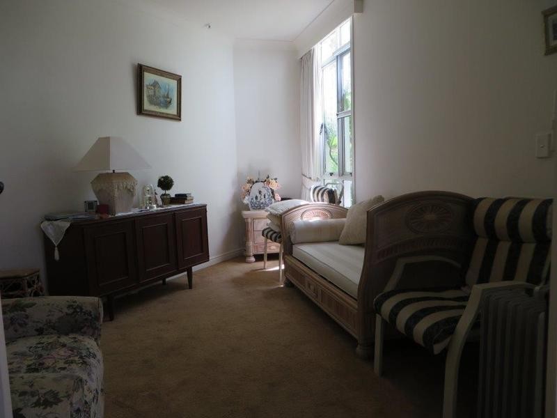 7-/11 Elkhorn  Avenue, Surfers Paradise QLD 4217