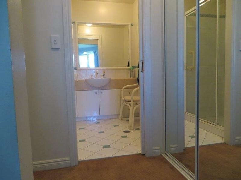 7-/11 Elkhorn  Avenue, Surfers Paradise QLD 4217