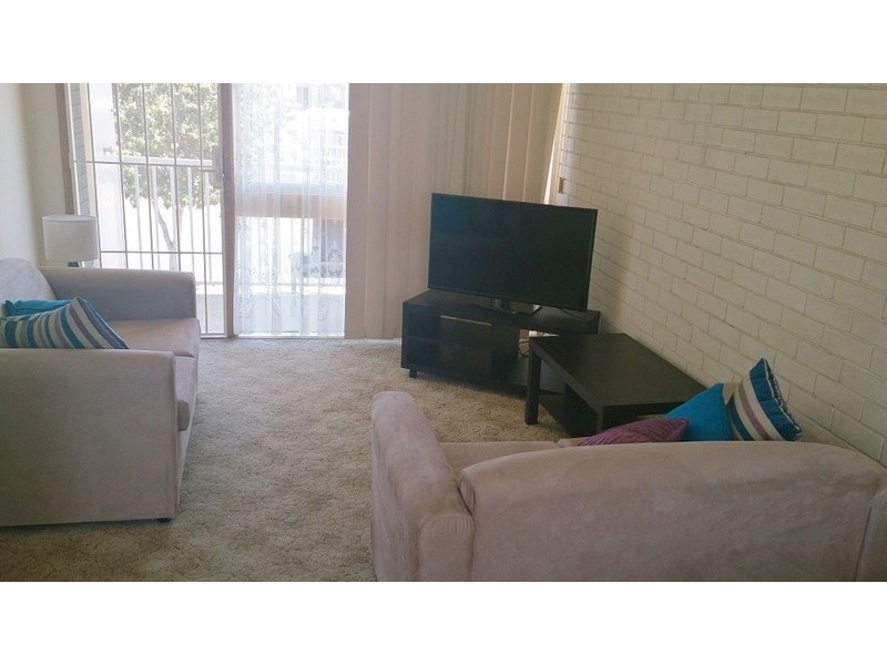 4/250 Stanhill Drive, Surfers Paradise QLD 4217