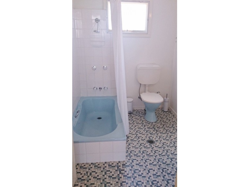 4/250 Stanhill Drive, Surfers Paradise QLD 4217