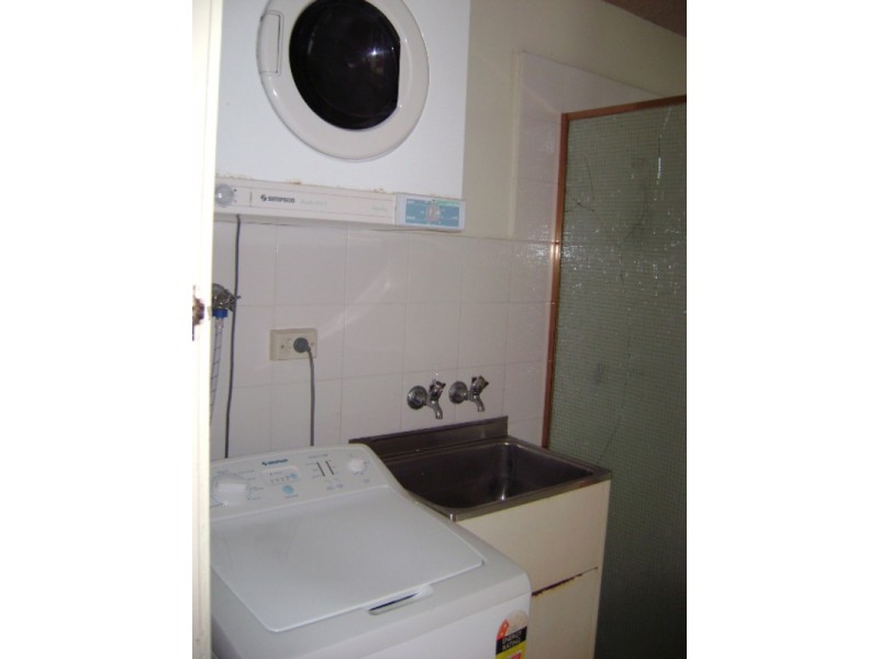 43 Garfield Terrace, Surfers Paradise QLD 4217