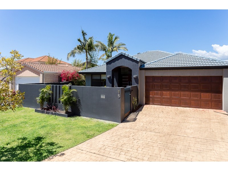 15 Vanderbilt Court, Varsity Lakes QLD 4227