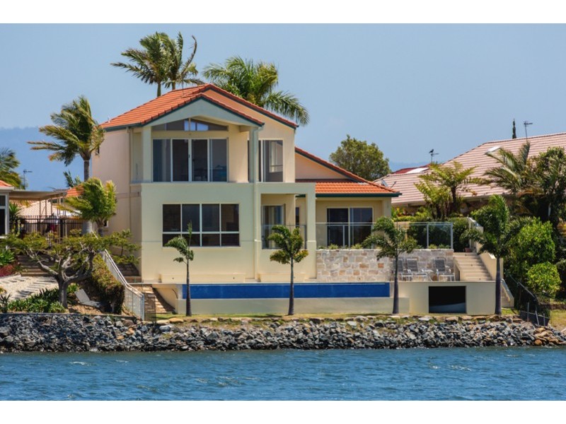 2 Massachusetts Court, Varsity Lakes QLD 4227