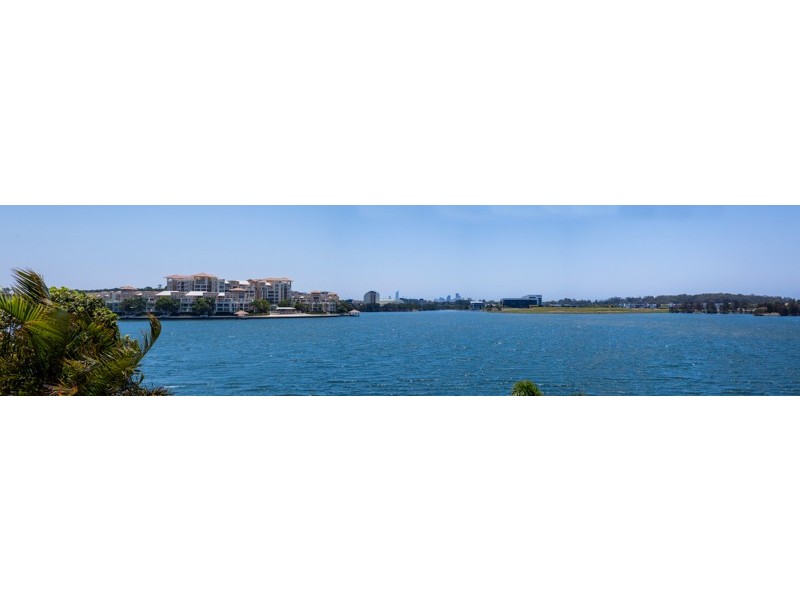 2 Massachusetts Court, Varsity Lakes QLD 4227