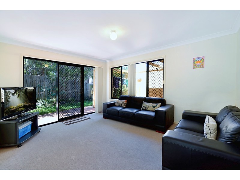 59 Eugaree Street, Southport QLD 4215