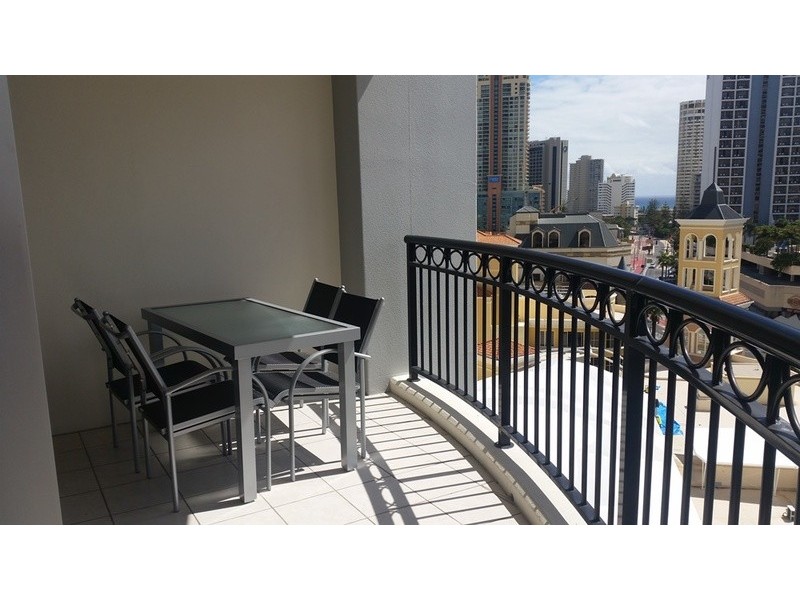 23 Ferny  Avenue, Surfers Paradise QLD 4217