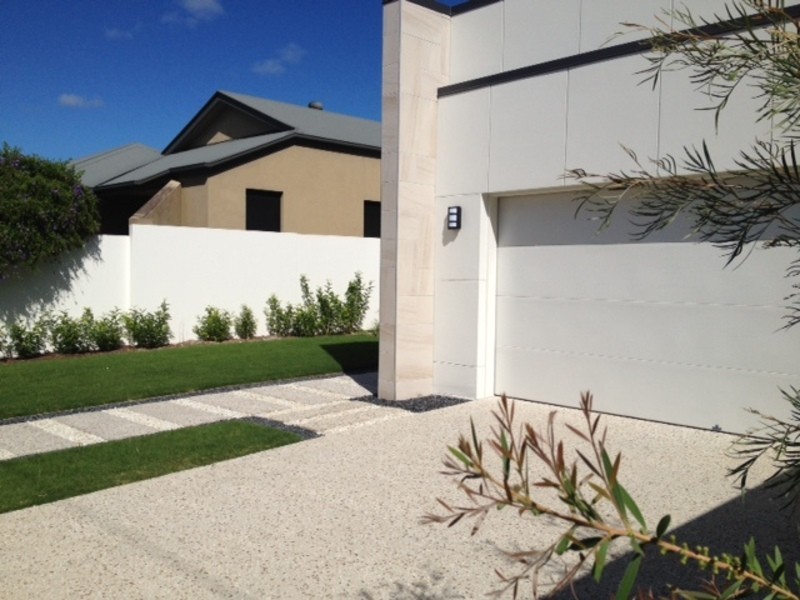 53 Fairway Drive, Clear Island Waters QLD 4226