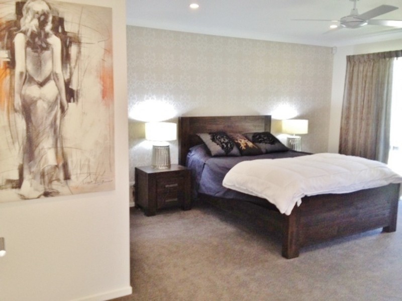 53 Fairway Drive, Clear Island Waters QLD 4226