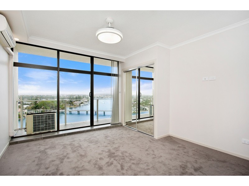 33 Thornton Street, Surfers Paradise QLD 4217