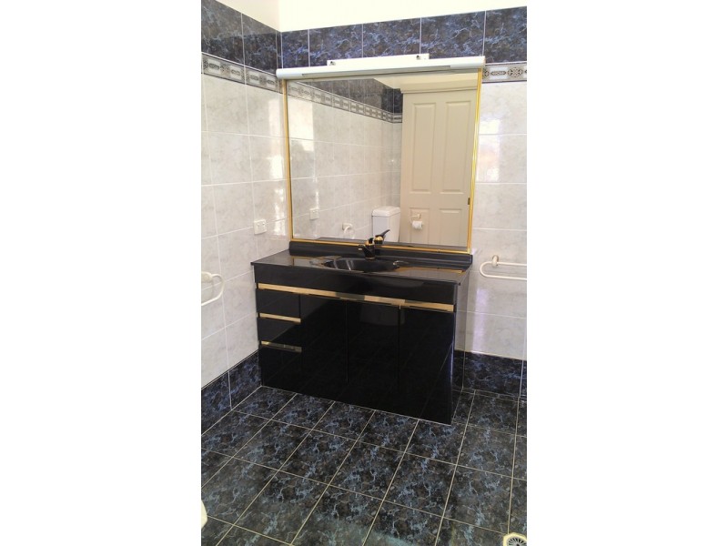 32A Sunset Boulevard, Surfers Paradise QLD 4217