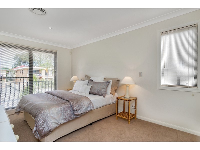 1/21 Sunrise Boulevard, Surfers Paradise QLD 4217