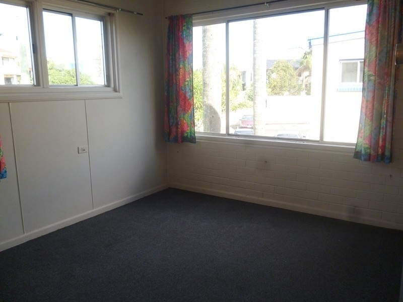 107 Stanhill Drive, Chevron Island QLD 4217