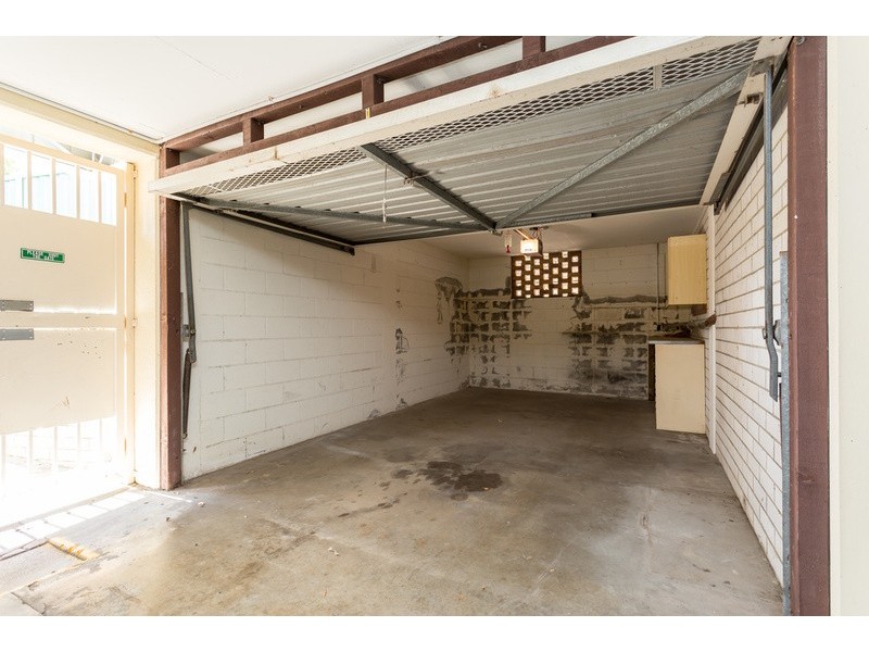 1 “Alba 10″/11 Riverview Parade, Surfers Paradise QLD 4217