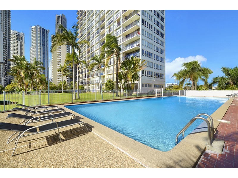 2 Riverview Parade, Surfers Paradise QLD 4217