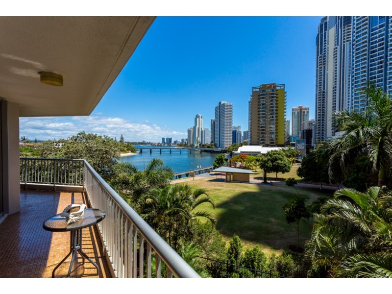 15 ‘The Moorings’/63 Cavill Avenue, Surfers Paradise QLD 4217