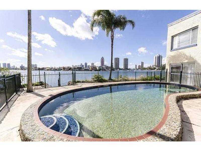 107 Stanhill Drive, Surfers Paradise QLD 4217