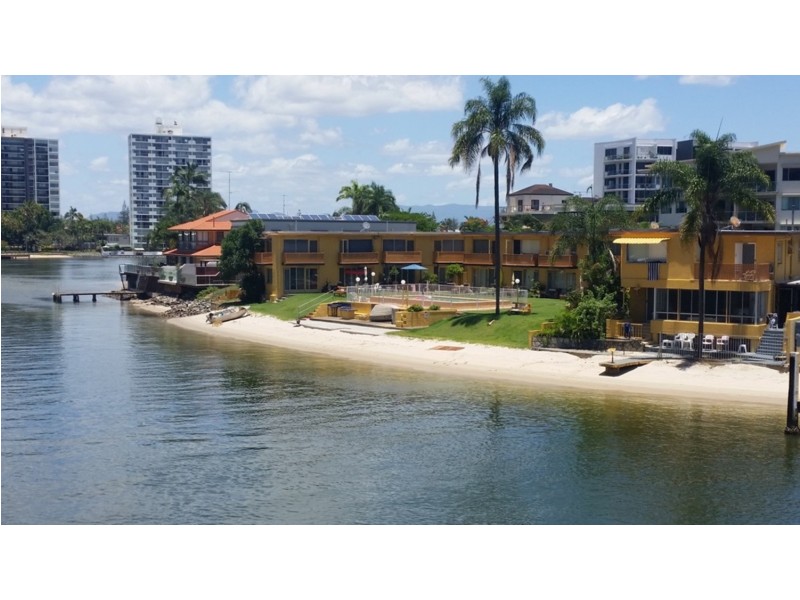 “Paradise Twelve”/29 Tarcoola Crescent, Surfers Paradise QLD 4217