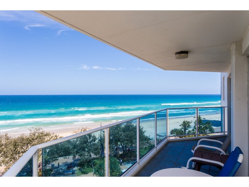 Unit 28 /’Grosvenor’ 26 The Esplanade, Surfers Paradise QLD 4217