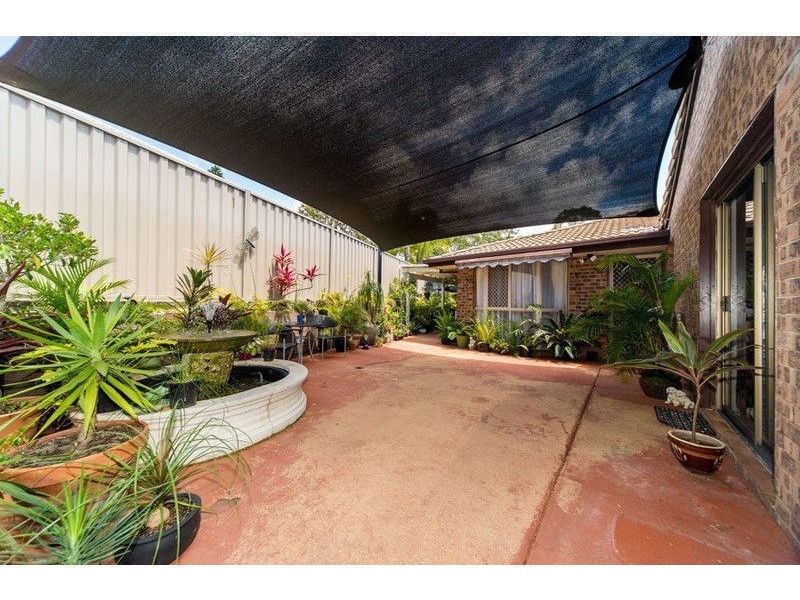 16 Jessica Court, Arundel QLD 4214