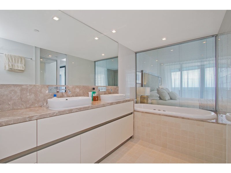 Unit 1701 Soul/4-14 The Esplanade, Surfers Paradise QLD 4217