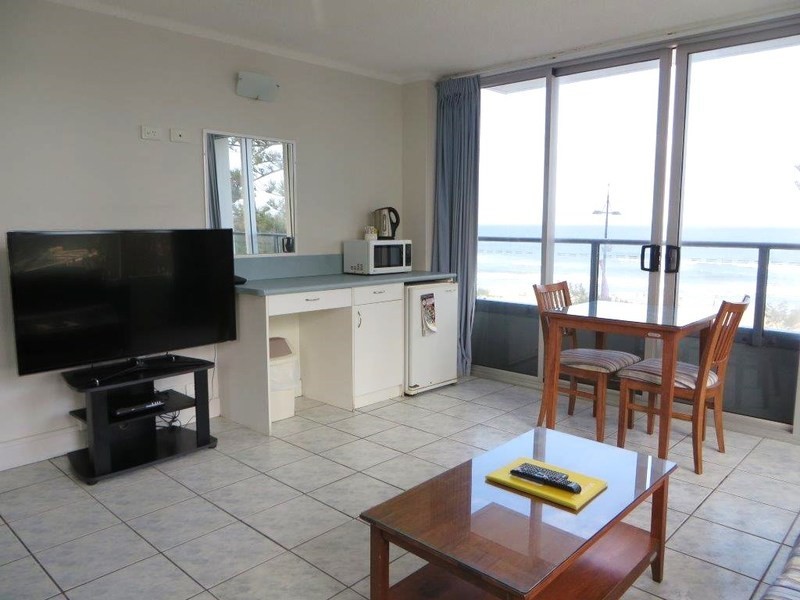 44 The Esplanade, Surfers Paradise QLD 4217