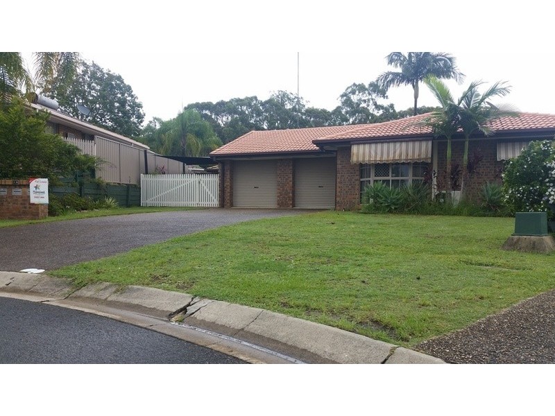 16 Jessica Court, Arundel QLD 4214