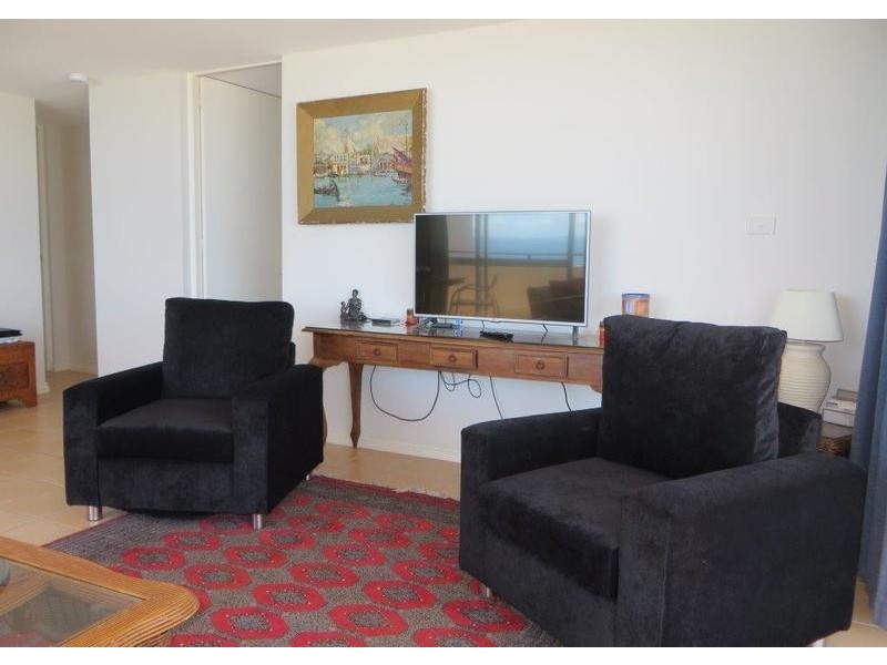 40 The Esplanade, Surfers Paradise QLD 4217