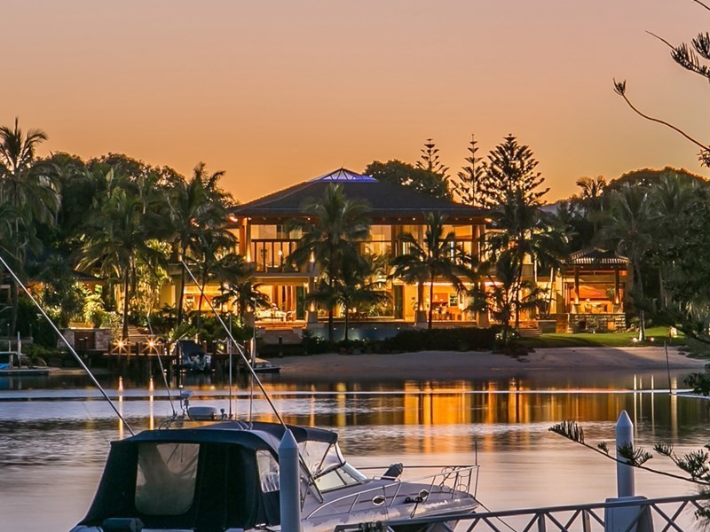 Isle Of Capri QLD 4217