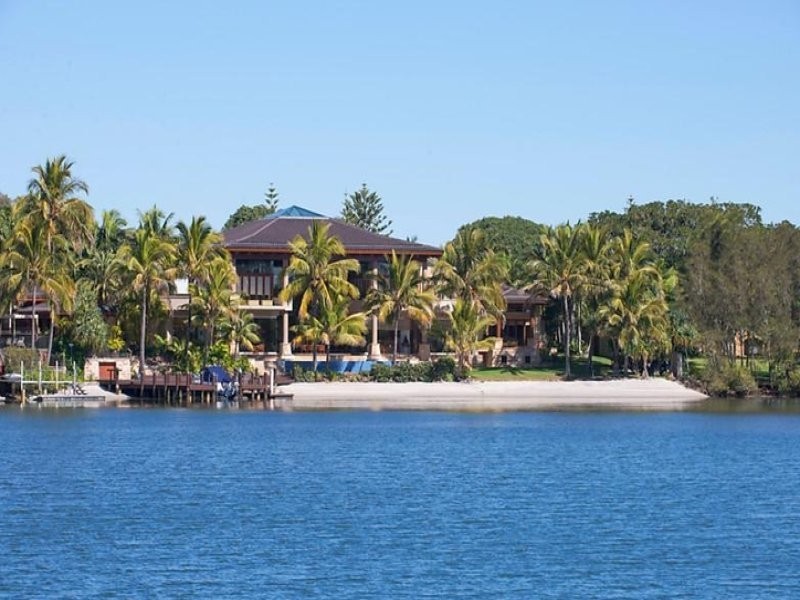 Isle Of Capri QLD 4217