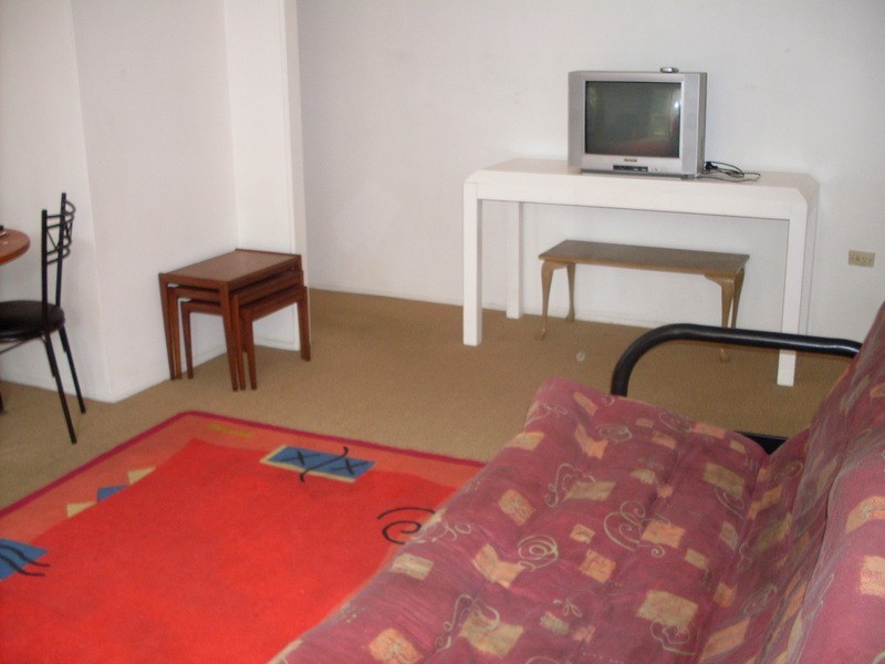 5 Stanhill Drive, Chevron Island QLD 4217