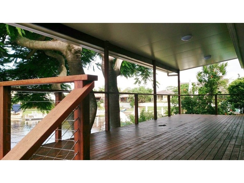147 Campbell Street, Sorrento QLD 4217
