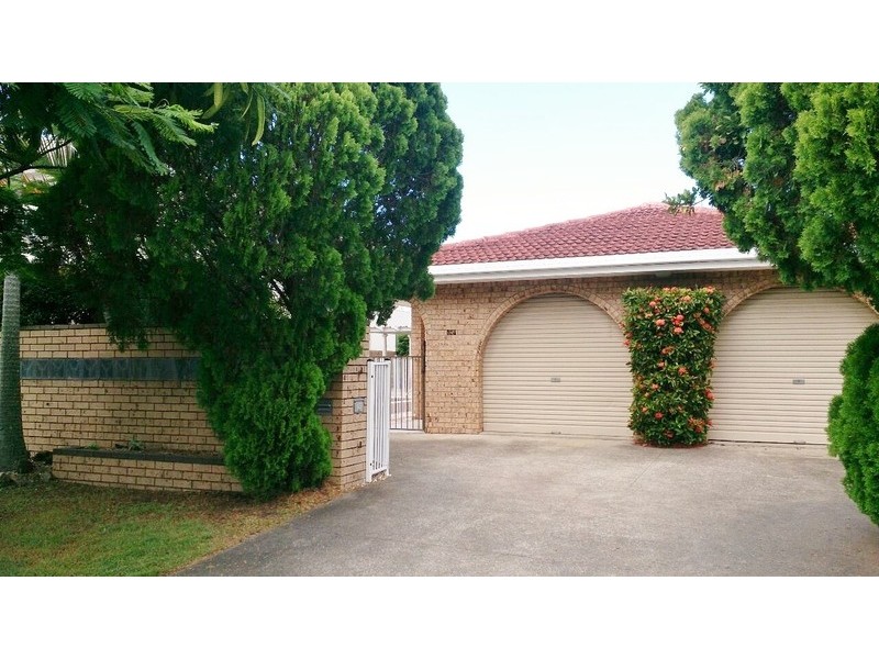 147 Campbell Street, Sorrento QLD 4217